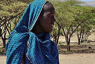 Afrikanischer Reiseführer vom Masaii Village